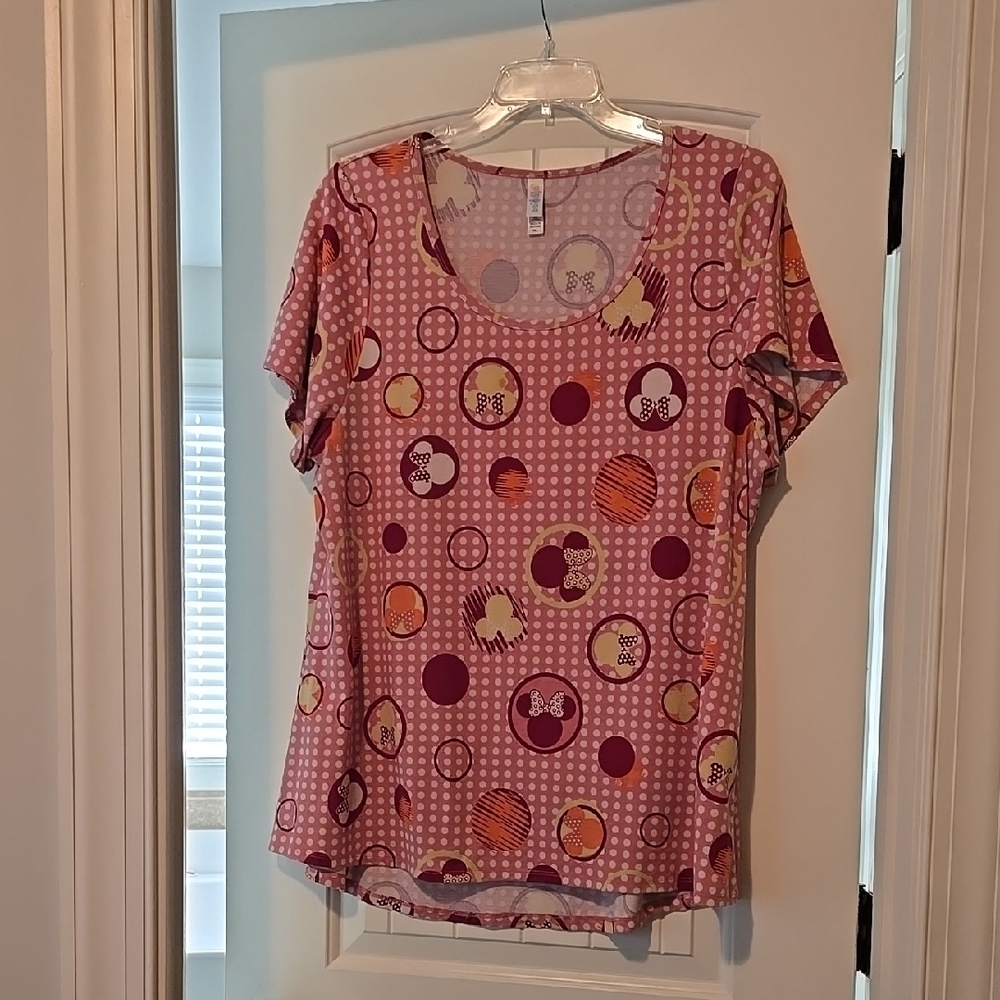 Women's Pink Patterned Top